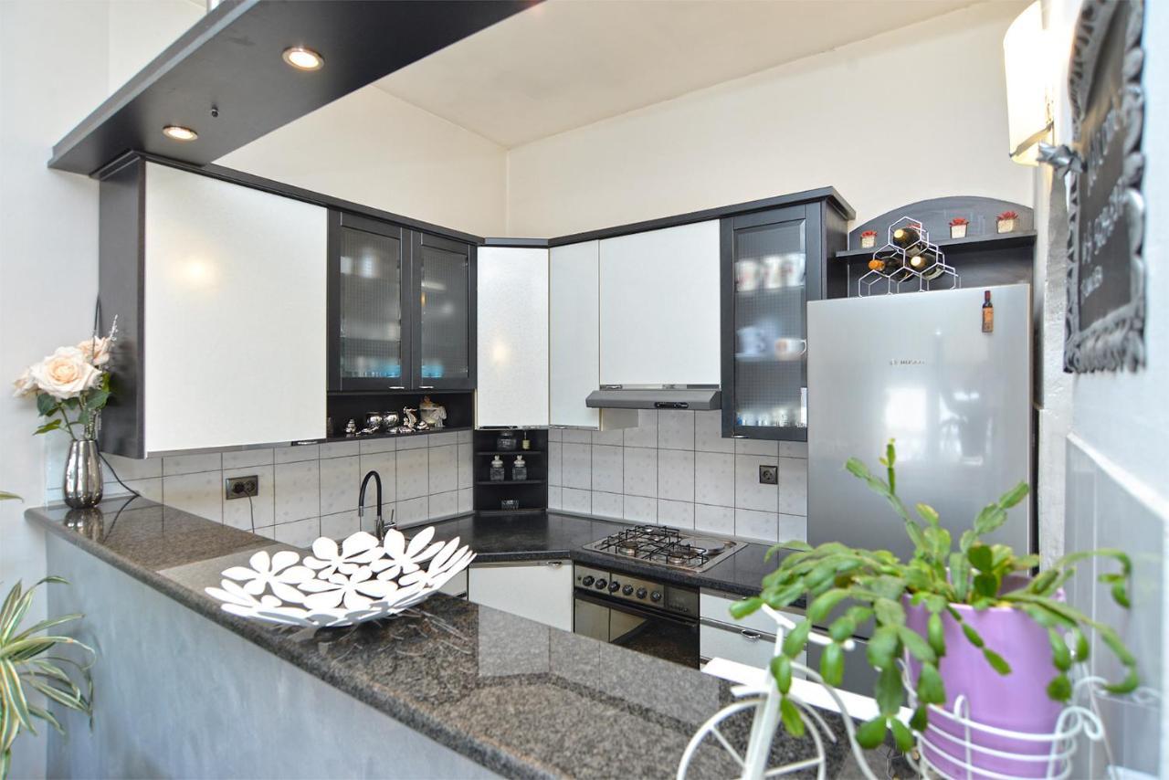 Apartment Mirela 2145 Fažana Esterno foto