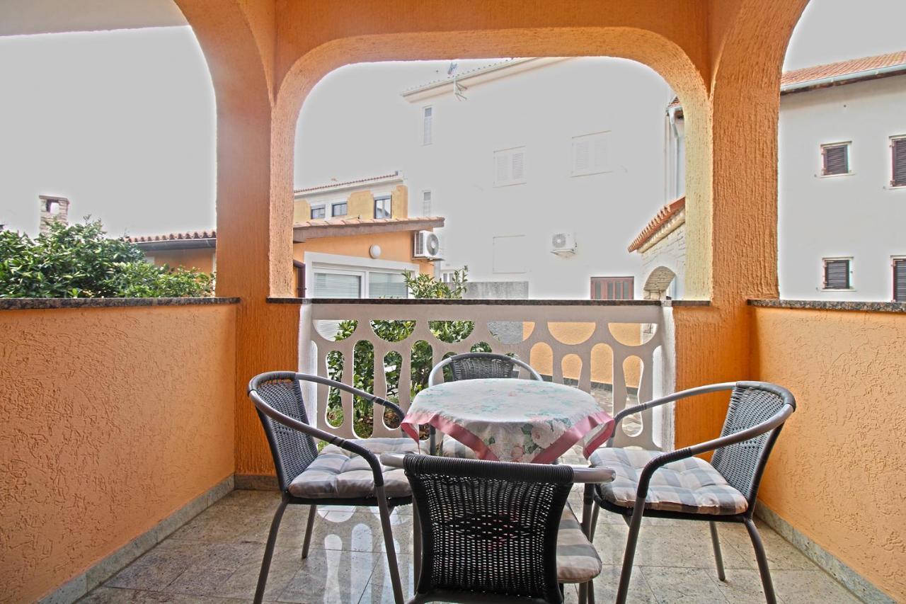 Apartment Mirela 2145 Fažana Esterno foto