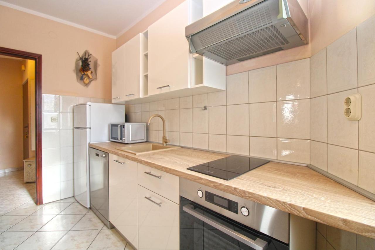 Apartment Mirela 2145 Fažana Esterno foto